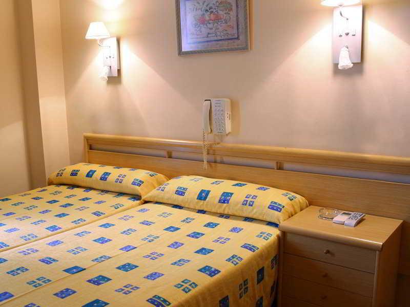 Hotel Trapemar Burjassot Kültér fotó