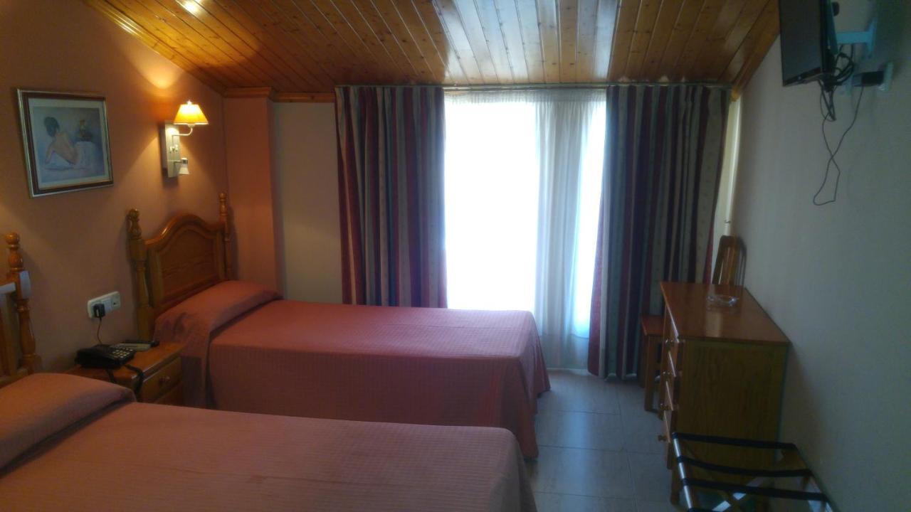 Hotel Trapemar Burjassot Kültér fotó